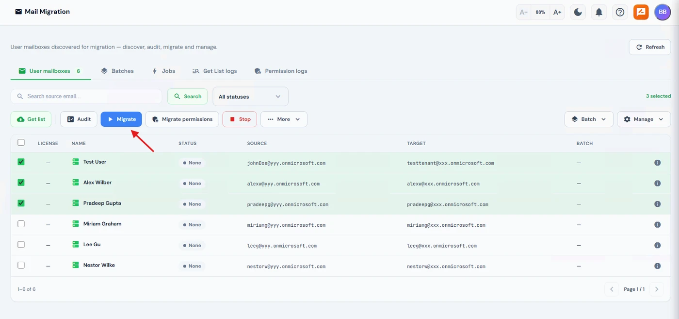 User Mailboxes list with three mailboxes selected and the Migrate button in the toolbar